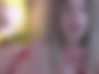 Live cam show with Serena - Red Hair on Uber Horny