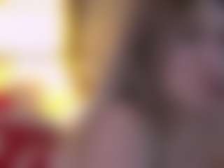 Live cam show with Serena - Lush on StripNow
