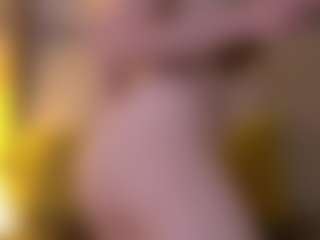 Live cam show with Serena - BBW Amateur on realtime-chat