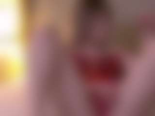 Live cam show with Serena - Arab BBW on eurowanks.com