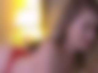 Live cam show with Serena - Big Ass on madthumbs