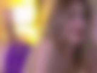 Live cam show with Serena - Latina on fuck-show.com