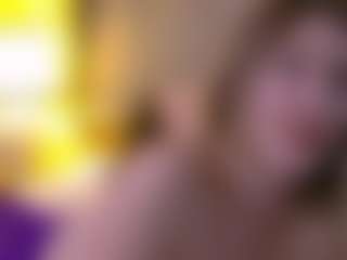 Live cam show with Serena - Red Hair Dildo on Hubzter Live