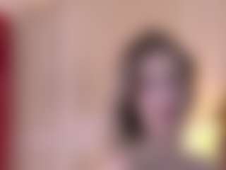 Live cam show with Serena - Strip Red Hair on Camsoda