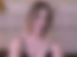 Live cam show with Serena - Red Hair Amateur on Milfs Live