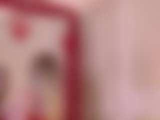 Live cam show with Serena - Fingering on pussylord.com