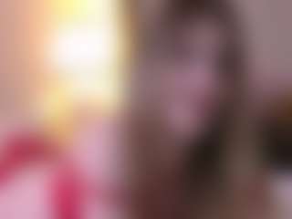 Live cam show with Serena - Spank Red Hair on Nude Live Now