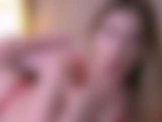 Live cam show with Serena - Grey Eyes on CamClone