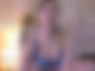 Serena's Live Sex Cam Show