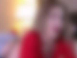 Live cam show with Serena - College Latina on live.xheat.ai
