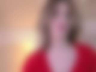 Live cam show with Serena - Bikini on justonemore.cc