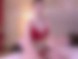 Live cam show with Serena - Fingering on Dolls Live