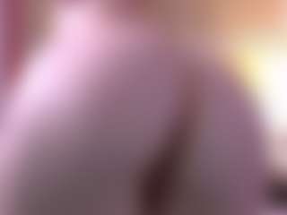 Serena's Live Sex Cam Show