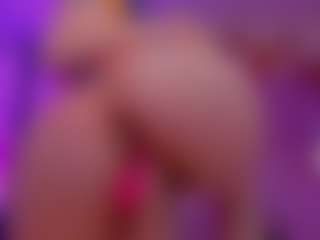Live cam show with Anna_Lure - Foot Fetish on Camsoda