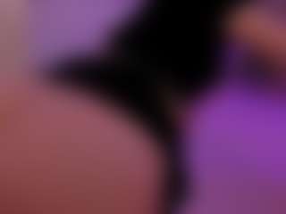 Live cam show with Anna_Lure - Strip Red Hair on SpankPalCams