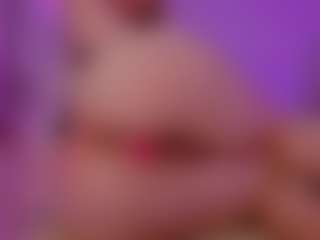 Live cam show with Anna_Lure - Big Tits on Camsoda