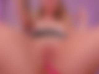 Live cam show with Anna_Lure - Dirty Talk on Camsoda