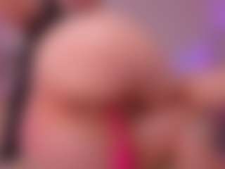Live cam show with Anna_Lure - Wet on CamwithHer