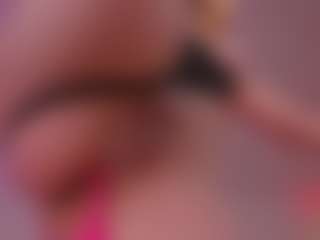 Live cam show with Anna_Lure - Dildo on Camsoda