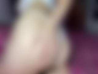 Daisy Love's Live Sex Cam Show