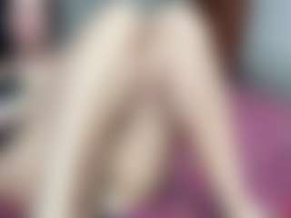Live cam show with Daisy Love - BBW on camwithhim.com