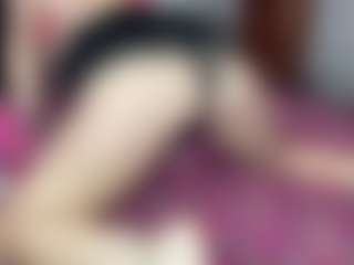 Daisy Love's Live Sex Cam Show