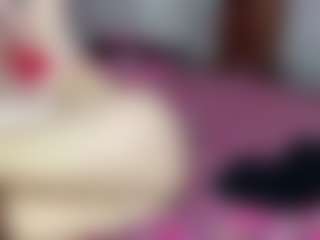 Live cam show with Daisy Love - Fingering on sexylive.show