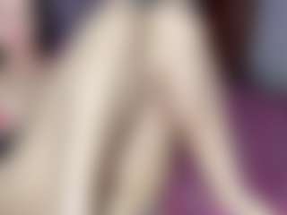 Live cam show with Daisy Love - Strip on Camsoda Late Night