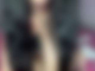 Live cam show with Daisy Love - Flashing on Hubzter Live