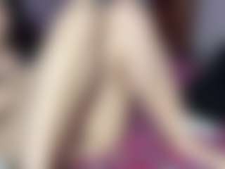 Live cam show with Daisy Love - Grey Eyes on SpankPalCams