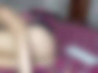Daisy Love's Live Sex Cam Show