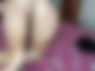Daisy Love's Live Sex Cam Show