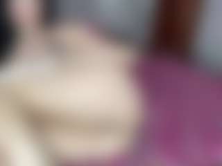 Live cam show with Daisy Love - BBW on fuklive.com