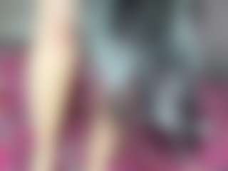 Live cam show with Daisy Love - Control on Gym Cam Girls