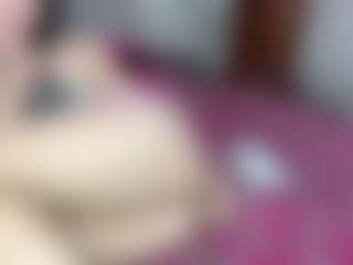 Daisy Love's Live Sex Cam Show