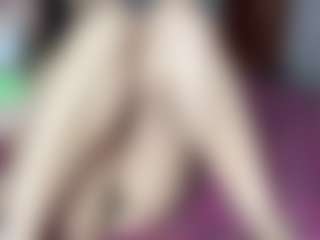 Daisy Love's Live Sex Cam Show