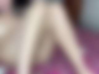 Daisy Love's Live Sex Cam Show