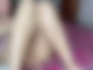Live cam show with Daisy Love - Blue Eyes on Camsoda