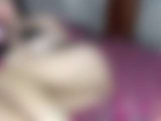 Live cam show with Daisy Love - Blue Eyes on CamSodaAdn