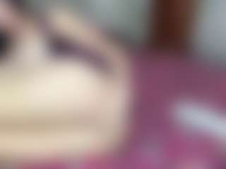 Live-Cam-Show mit Daisy Love - Flashing auf Camsoda