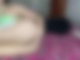 Daisy Love's Live Sex Cam Show