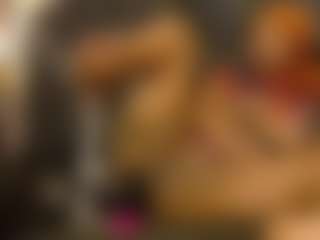 Live cam show with NAOMI FOX - Ass Clapping on xplaylive.com