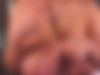Live cam show with AnuricBriny - Bikini on Camsoda