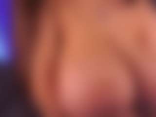 Live cam show with AnuricBriny - Green Eyes on Camsoda Late Night