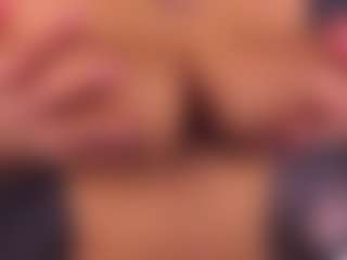 Live cam show with AnuricBriny - BBW on StripNow