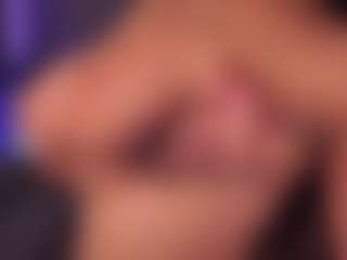 Live cam show with AnuricBriny - Living Room on Soda Cam