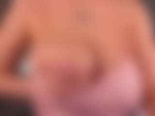 Live cam show with AnuricBriny - Green Eyes on Strip Flash - Live Sex Shows