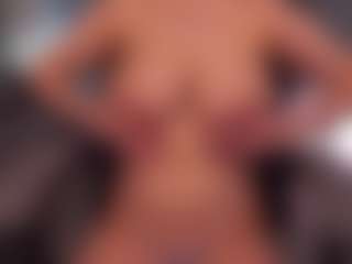 Live cam show with AnuricBriny - Fingers on StripNow