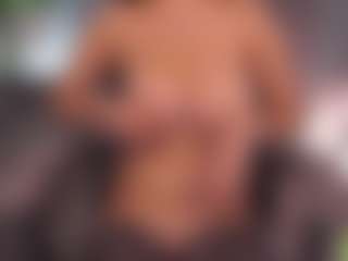 Live cam show with AnuricBriny - Living Room on Camsoda