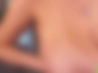 Live cam show with AnuricBriny - Fingers on Camsoda